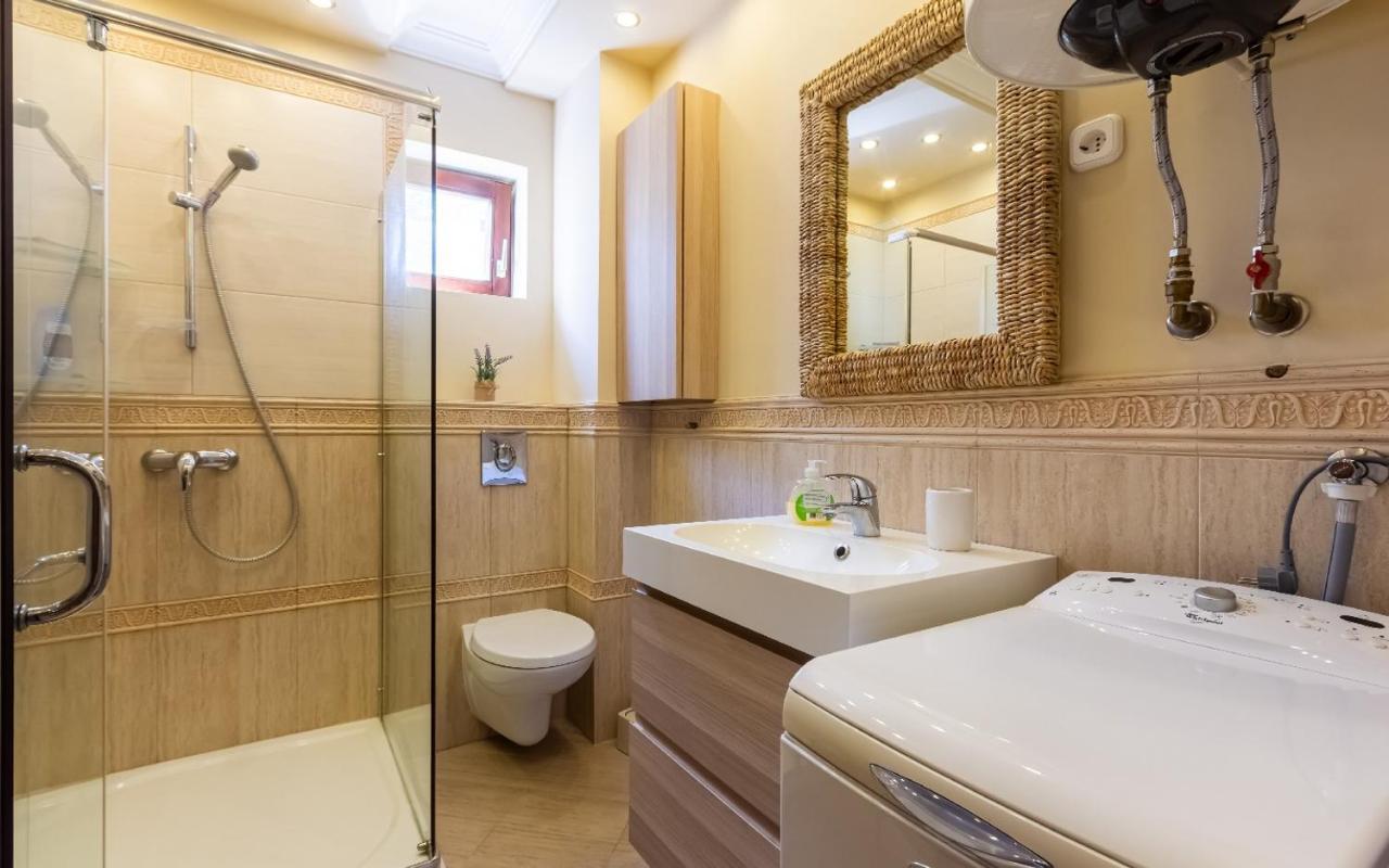 Apartman Neda -Vantacici Malinska Bagian luar foto